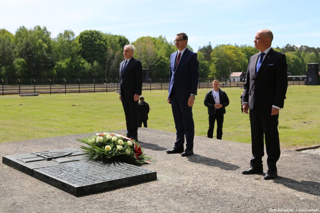 Wizyta Prezesa Rady Ministrów RP Mateusza Morawieckiego w Muzeum Stutthof w Sztutowie